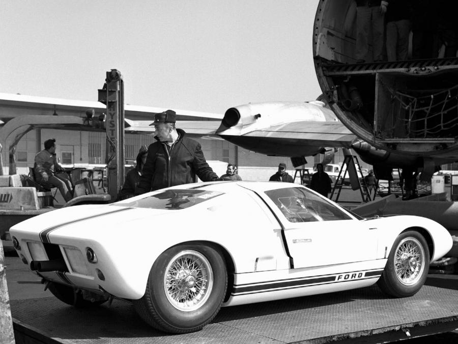  Ford GT40 Concept 1964 года  (фото 5 из 7)